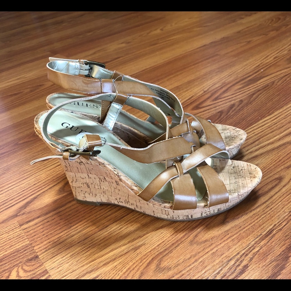 GUESS Light Brown/Tan Strappy Cork Wedge Sandals Size 8 - Picture 4 of 11